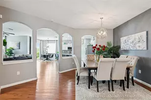 537 Vista Ridge Dr, Ruskin, FL 33570 - Photo 16