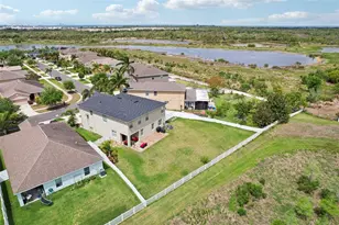 537 Vista Ridge Dr, Ruskin, FL 33570 - Photo 82