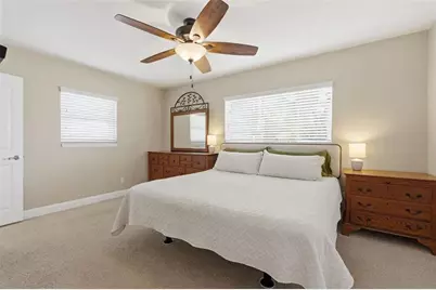 5665 34th Avenue N, Saint Petersburg, FL 33710 - Photo 14