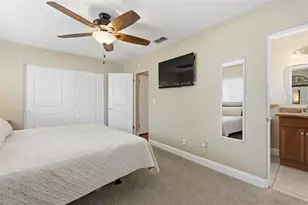 5665 34th Ave N, Saint Petersburg, FL 33710 - Photo 16