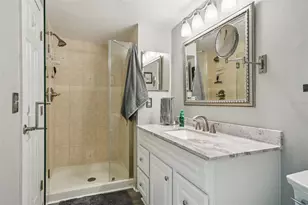 10305 Rosemount Dr, Tampa, FL 33624 - Photo 20