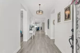 5540 Del Coronado Dr, Apollo Beach, FL 33572 - Photo 4