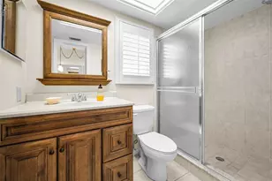 2255 Wilshire Dr, Dunedin, FL 34698 - Photo 24