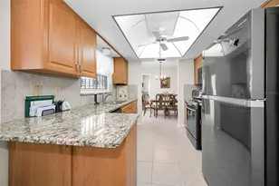 2255 Wilshire Dr, Dunedin, FL 34698 - Photo 12