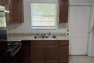 8105 N Klondyke St, Tampa, FL 33604 - Photo 14