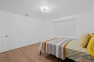 4190 Versailles Dr, Orlando, FL 32808 - Photo 18