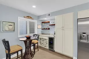 8101 Bardmoor Pl, Seminole, FL 33777 - Photo 8