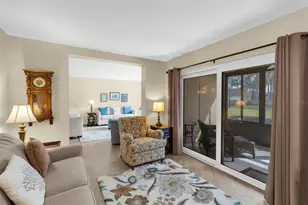 8101 Bardmoor Pl, Seminole, FL 33777 - Photo 24