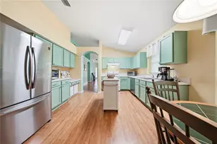 5856 Count Turf Ln, Wesley Chapel, FL 33544 - Photo 12