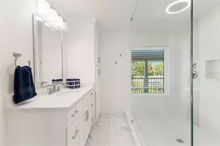4009 Priory Cir, Tampa, FL 33618 - Photo 48