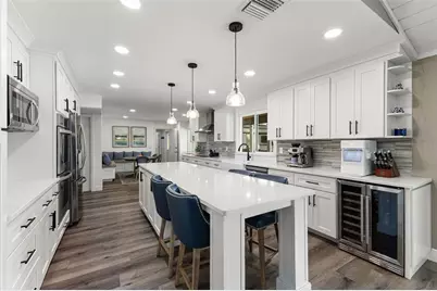 4009 Priory Circle, Tampa, FL 33618 - Photo 20