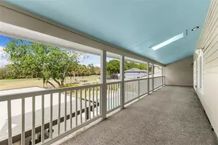 4009 Priory Cir, Tampa, FL 33618 - Photo 54