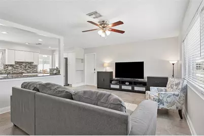 1475 Canterbury Drive, Clearwater, FL 33756 - Photo 8