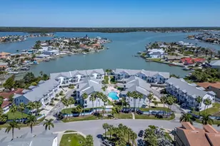 139 Yacht Club Cir, North Redington Beach, FL 33708 - Photo 2