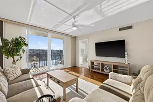 7625 Sun Island Dr S, South Pasadena, FL 33707 - Photo 14