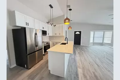 1014 16th Avenue NW, Clearwater, FL 33756 - Photo 6