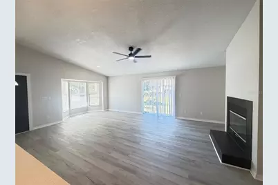 1014 16th Avenue NW, Largo, FL 33756 - Photo 4