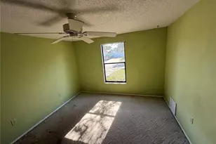 6608 36th Ave Dr W, Bradenton, FL 34209 - Photo 16