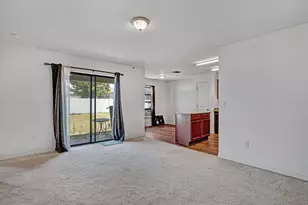14456 Alistar Manor Dr, Wimauma, FL 33598 - Photo 6