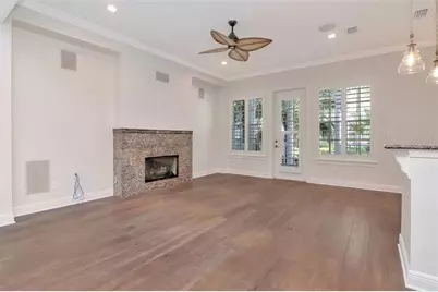 947 Hemingway Circle, Tampa, FL 33602 - Photo 8