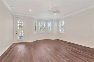 947 Hemingway Cir, Tampa, FL 33602 - Photo 22