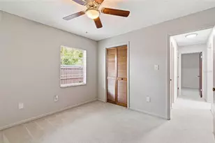 15925 Crying Wind Dr, Tampa, FL 33624 - Photo 34