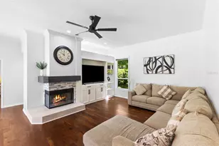 4647 Berwyn Ct, Palm Harbor, FL 34685 - Photo 4