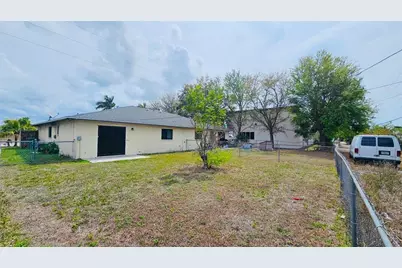 3026 Santa Barbara Boulevard, Cape Coral, FL 33914 - Photo 16