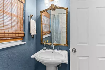 1421 E Hanna Avenue, Tampa, FL 33604 - Photo 24