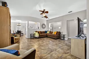 10404 Boyette Creek Blvd, Riverview, FL 33569 - Photo 8