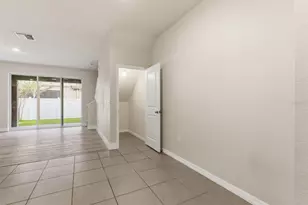 424 Newmont Cir, Ruskin, FL 33570 - Photo 24