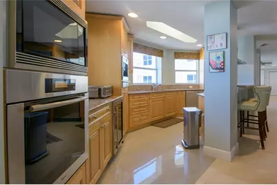 15 Somerset Street #603, Clearwater Beach, FL 33767 - Photo 10