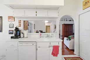 4209 Avanti Cir, New Port Richey, FL 34655 - Photo 8