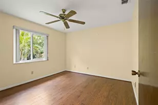 2889 Fair Green Dr, Clearwater, FL 33761 - Photo 36