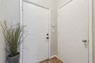 2440 W Horatio St, Tampa, FL 33609 - Photo 4