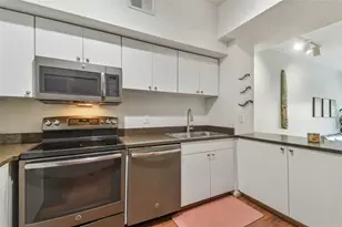 2440 W Horatio St, Tampa, FL 33609 - Photo 4