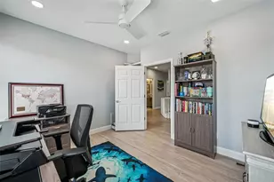 750 Sand Pine Dr NE, Saint Petersburg, FL 33703 - Photo 36