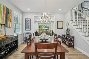 750 Sand Pine Dr NE, Saint Petersburg, FL 33703 - Photo 10