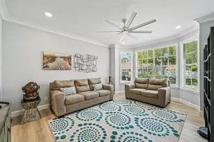 750 Sand Pine Dr NE, Saint Petersburg, FL 33703 - Photo 6