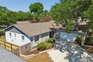 2210 Ladywood Ct, Brandon, FL 33511 - Photo 32