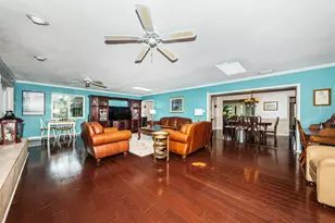 1704 Cypress Ave, Belleair, FL 33756 - Photo 18