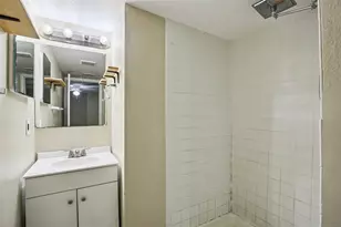 1415 Wood Ave, Clearwater, FL 33755 - Photo 12