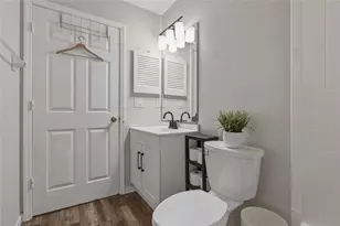 3734 Abington Ave S, Saint Petersburg, FL 33711 - Photo 4