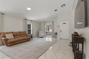 3734 Abington Ave S, Saint Petersburg, FL 33711 - Photo 12