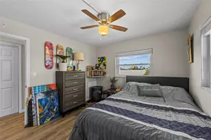 11430 3rd St E, Treasure Island, FL 33706 - Photo 16