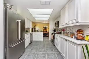 1605 Leland Dr, Sun City Center, FL 33573 - Photo 10