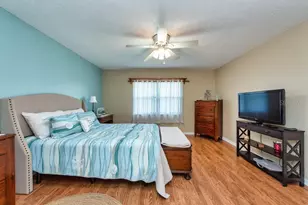 1605 Leland Dr, Sun City Center, FL 33573 - Photo 14