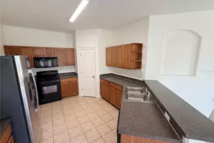 6901 Surrey Hill Pl, Apollo Beach, FL 33572 - Photo 6