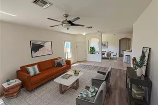 6901 Surrey Hill Pl, Apollo Beach, FL 33572 - Photo 2