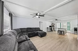 1810 Driftwood Cir S, Oldsmar, FL 34677 - Photo 6